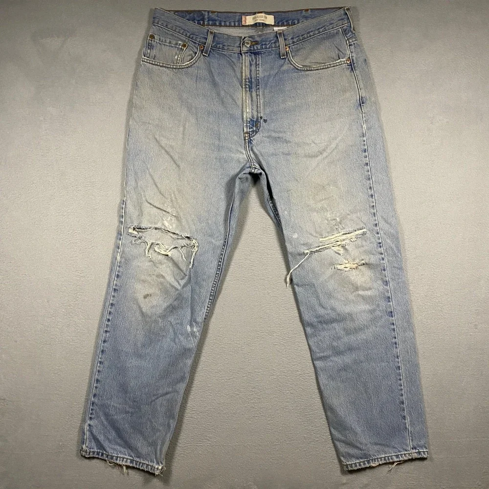Vintage Levi's 550 Relaxed Fit Jeans Mens 38x32 Light Wash Distressed Tapered